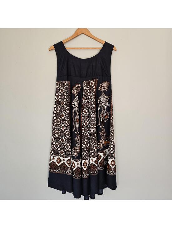 Dresses & Skirts - Vintage Indonesian Batik Sundress Wayang Print Cotton Midi Boho Festival Style